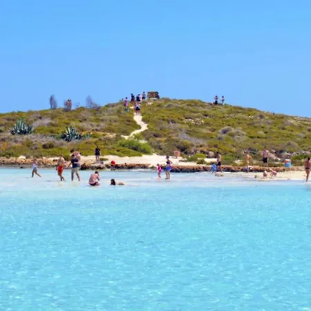 Villa Rent A Luxury In Cyprus Close To The Beach, 1220 Protaras