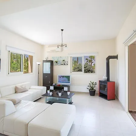 Rent A Luxury In Cyprus Close To The Beach, 1220 Villa Protaras