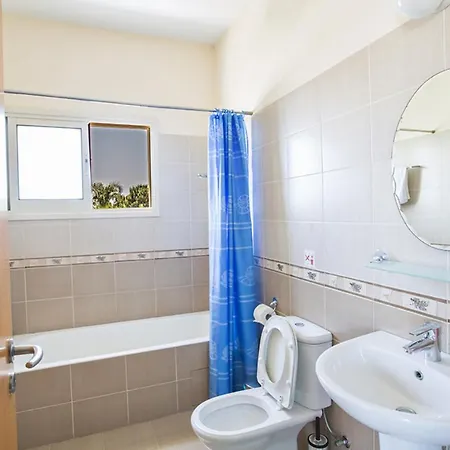 Rent A Luxury In Cyprus Close To The Beach, 1220 *