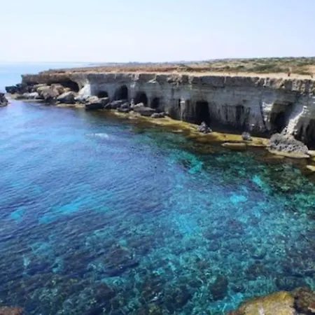 Rent A Luxury In Cyprus Close To The Beach, 1220 Villa *