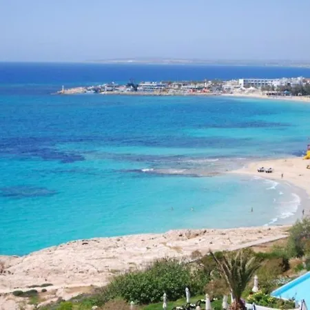 Rent A Luxury In Cyprus Close To The Beach, 1220 Villa *