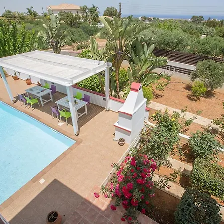 Villa Rent A Luxury In Cyprus Close To The Beach, 1220 Protaras