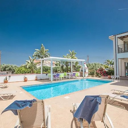 Villa Rent A Luxury In Cyprus Close To The Beach, 1220