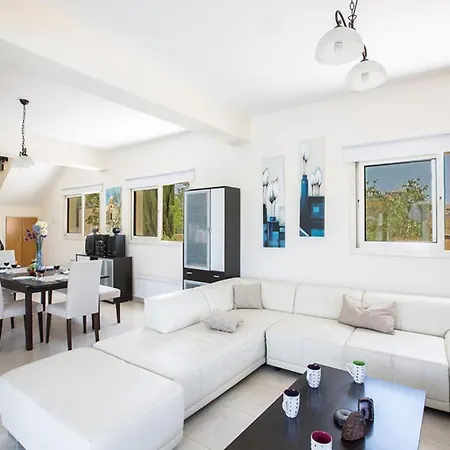 Rent A Luxury In Cyprus Close To The Beach, 1220 *